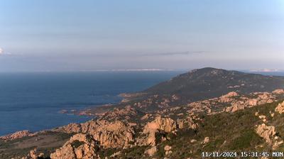 immagine della webcam nei dintorni di Vignola Mare: webcam Costa Paradiso