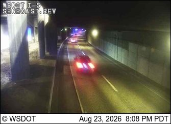 Traffic Cam Seattle: I-5 at MP 165.6: Seneca St Express Lanes