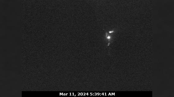 Traffic Cam Boothroyd 8A › North: Hwy 1 at Jackass Mountain summit, between Boston Bar and Lytton, looking north