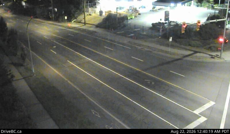 Traffic Cam Saanich › South: Hwy 1 at Tillicum Rd, looking south