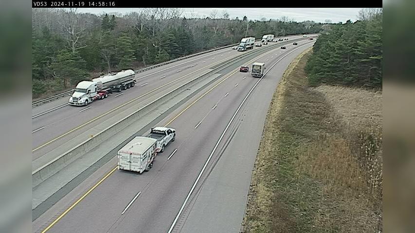 Traffic Cam Alnwick: Highway 401 near Danforth Rd E
