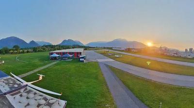 Preview delle webcam di Osoppo: Aviosuperficie Rivoli Avro