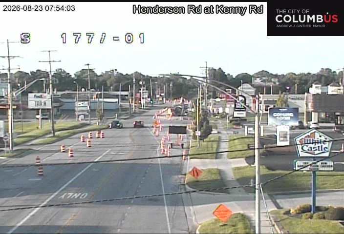 Traffic Cam Knolls West: City of Columbus) Henderson Rd at Kenny Rd