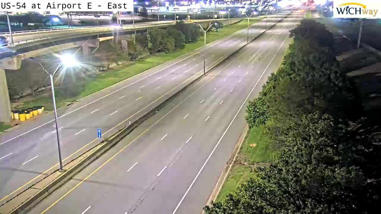 Traffic Cam Wichita: US-54 at Mid-Continent E