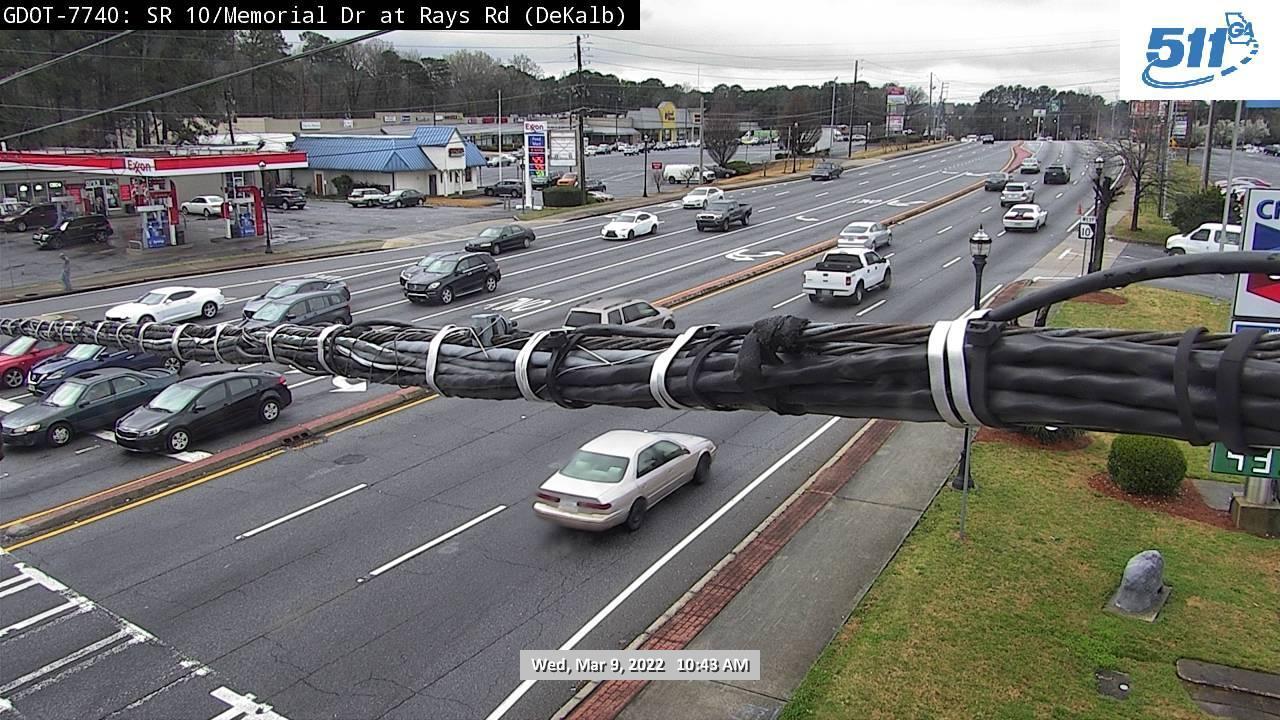 Traffic Cam Pine Lake: DEK-CAM-