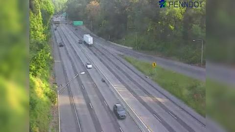 Traffic Cam Philadelphia: I-76 @ EXIT 342 EB (US 13 GIRARD AVE) - ZOO