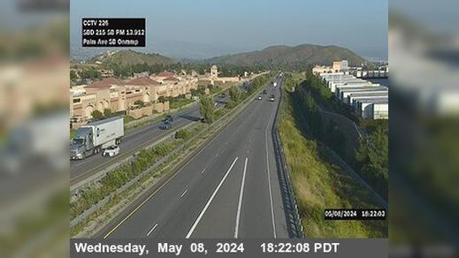 Traffic Cam San Bernardino › North: I-215 : (226) Onramp Palm Ave SB