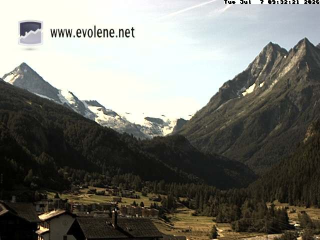Evolène › Südosten: Grande Dent de Veisivi - Dent Blanche