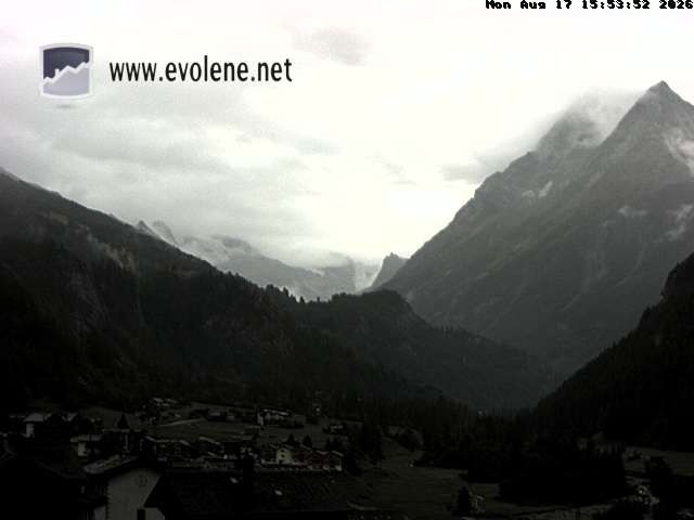 Evolène › Südosten: Grande Dent de Veisivi - Dent Blanche