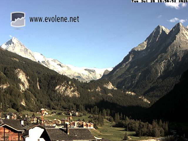 Evolène › Südosten: Grande Dent de Veisivi - Dent Blanche