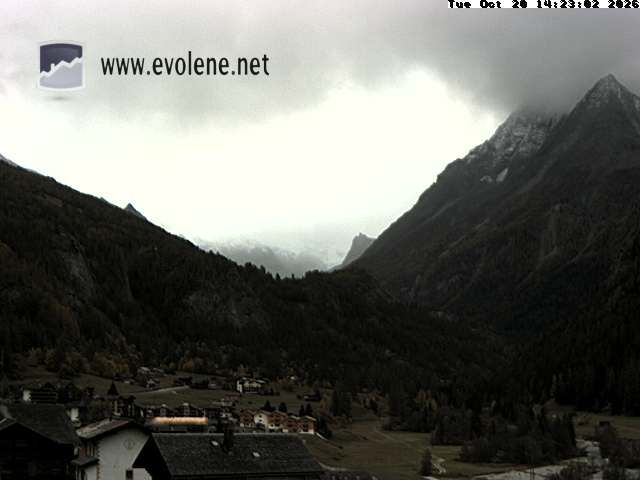 Evolène › Südosten: Grande Dent de Veisivi - Dent Blanche