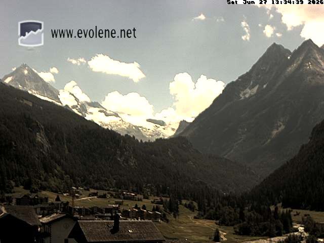 Evolène › Südosten: Grande Dent de Veisivi - Dent Blanche