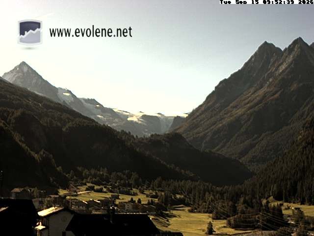 Evolène › Südosten: Grande Dent de Veisivi - Dent Blanche