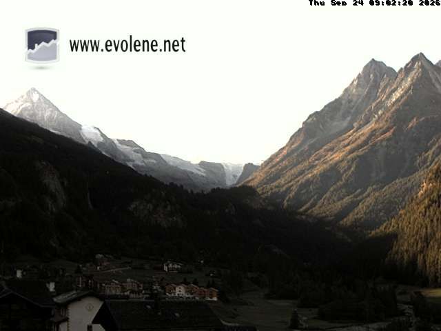 Evolène › Südosten: Grande Dent de Veisivi - Dent Blanche