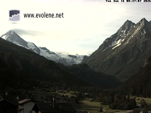 Evolène › Südosten: Grande Dent de Veisivi - Dent Blanche