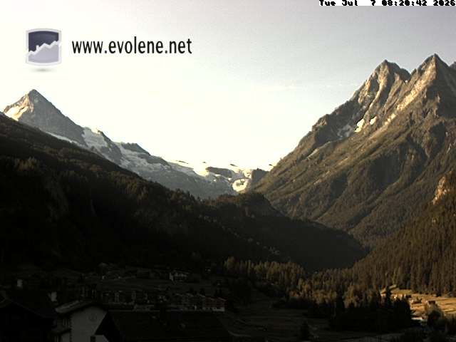 Evolène › Südosten: Grande Dent de Veisivi - Dent Blanche