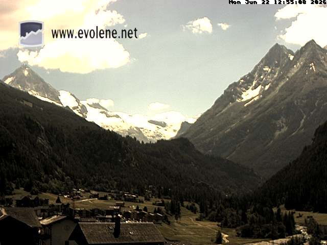 Evolène › Südosten: Grande Dent de Veisivi - Dent Blanche