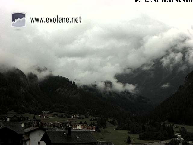Evolène › Südosten: Grande Dent de Veisivi - Dent Blanche