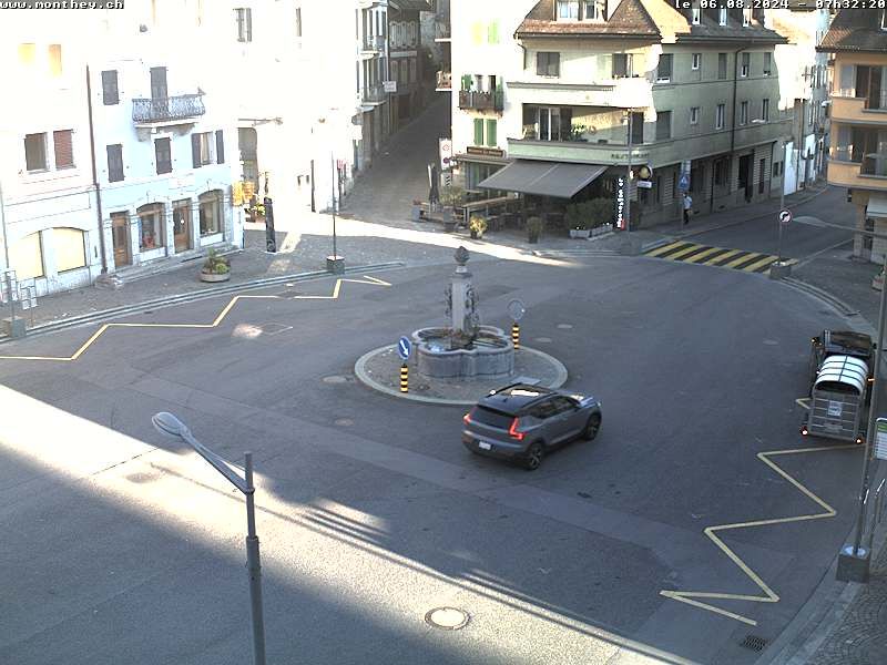 Monthey: Central Square