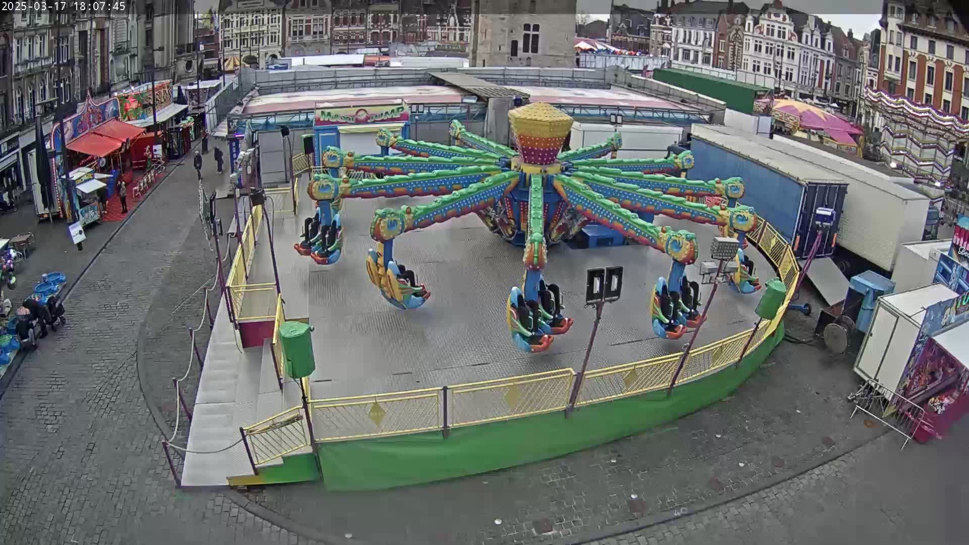 Bethune Grand Place cam France