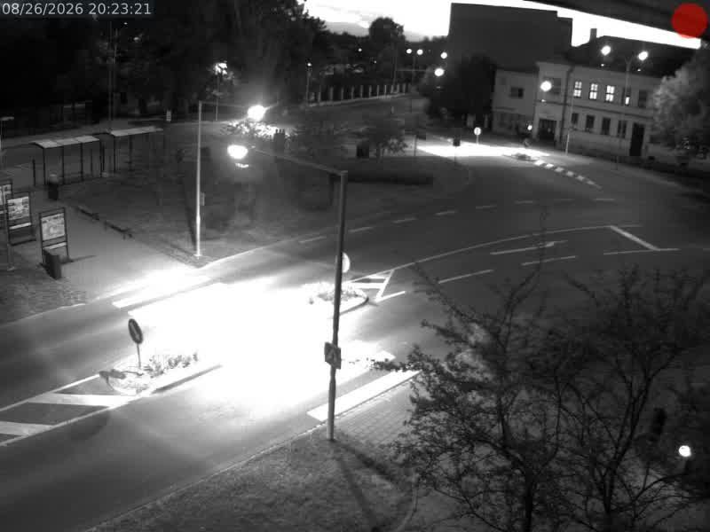 Traffic Cam Zidlochovice: Židlochovice - Česko, Jihomoravský kraj: Bus station Židlochovice