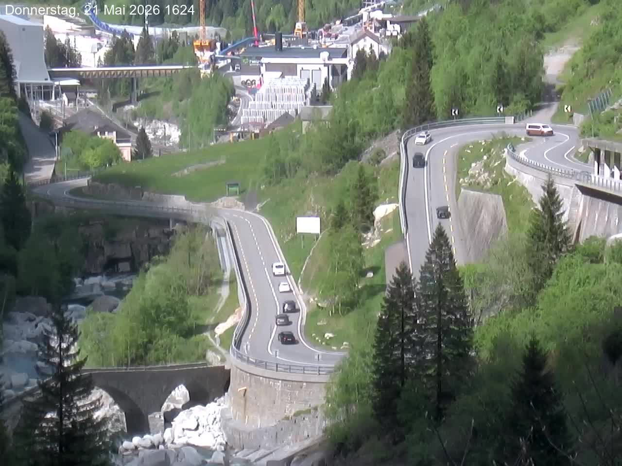 Göschenen › Nordosten: Schöllenenmätteli-Brücke - Gotthard Railway-Tunnel Entrance Göschenen