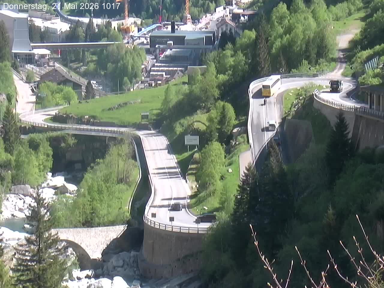 Göschenen › Nordosten: Schöllenenmätteli-Brücke - Gotthard Railway-Tunnel Entrance Göschenen
