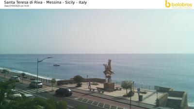 immagine della webcam nei dintorni di Gioiosa Marea: webcam Santa Teresa di Riva