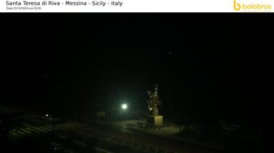 immagine della webcam nei dintorni di Trecastagni: webcam Santa Teresa di Riva