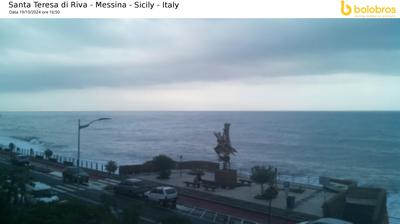 immagine della webcam nei dintorni di Messina: webcam Santa Teresa di Riva