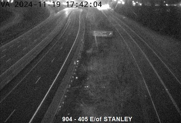 Traffic Cam Niagara-on-the-Lake: Highway 405 east of Stanley Avenue