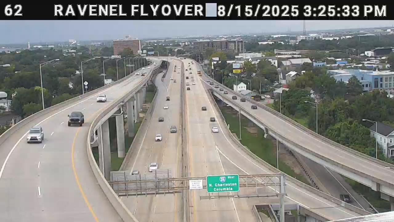 Traffic Cam Charleston: I-26 E. @ MM 220 (Ravenel Bridge Entrance)
