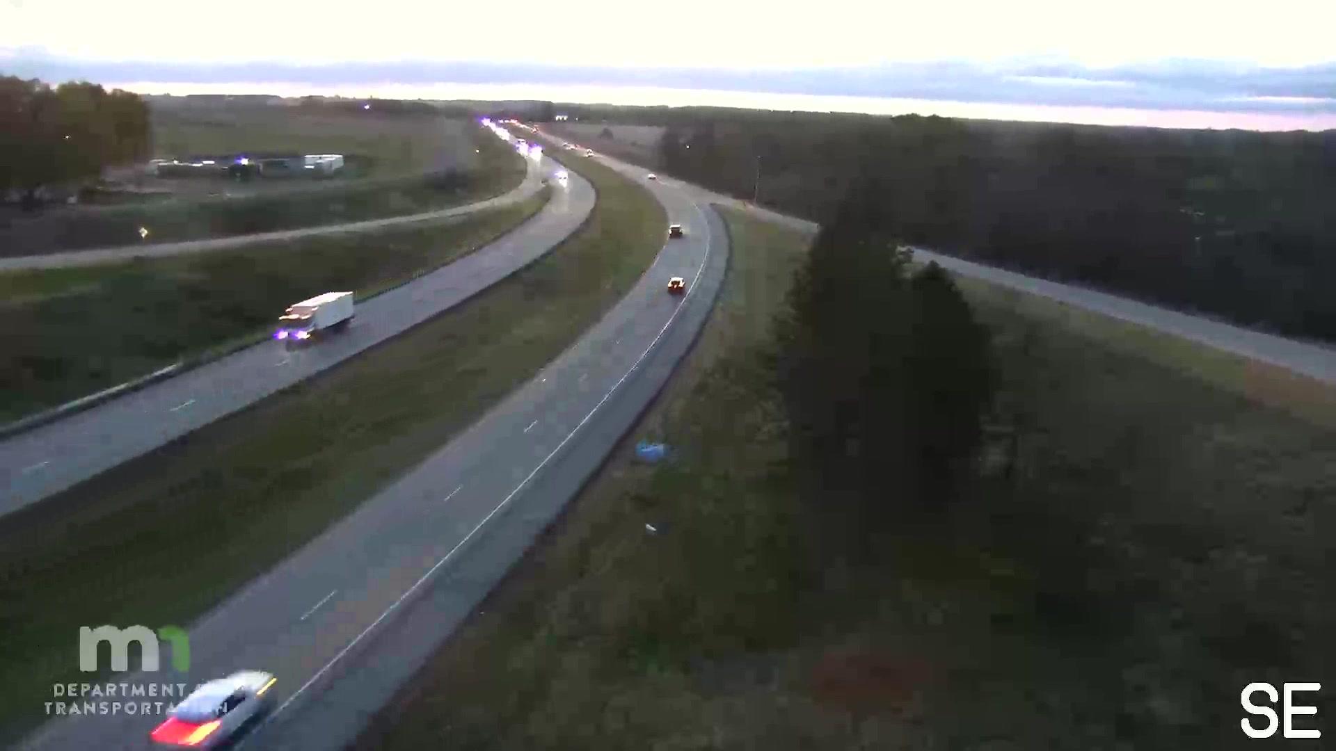 Traffic Cam Pine Island: T.H.52 SB @ Co Rd 11 (MP 71.3)