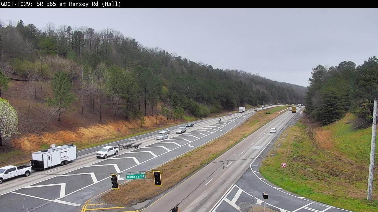 Traffic Cam Pine Point: HALL-CAM-