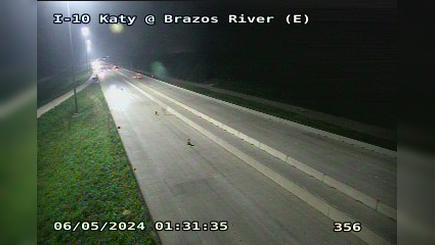 Traffic Cam Brazos Country › West: I-10 Katy @ Brazos River (E)