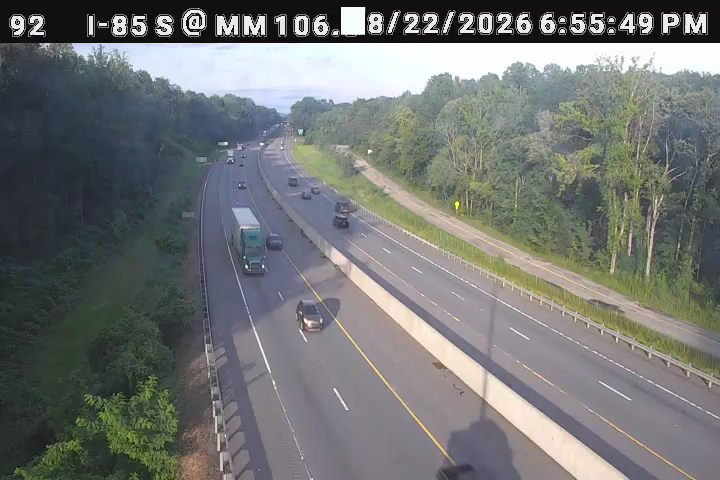Traffic Cam Grover: I-85 S @ MM 106.5