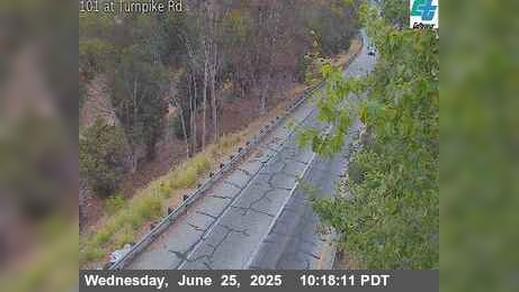 Traffic Cam El Sueno › South: US-101 : Turnpike Avenue