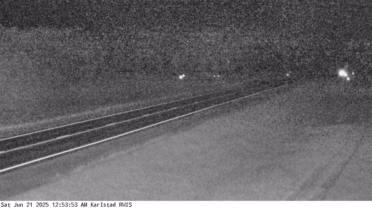 Traffic Cam Karlstad: US 59: U.S.59 - MP 393.3): U.S.59 - MP 393.3) View