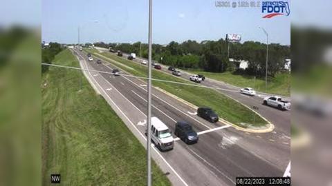 Traffic Cam Southgate: 2166--13