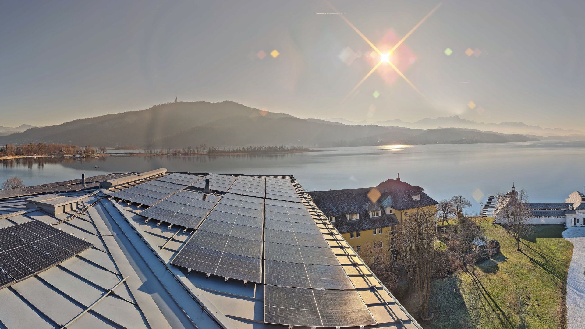 Traffic Cam Portschach am Worthersee: Werzers Hotel Resort