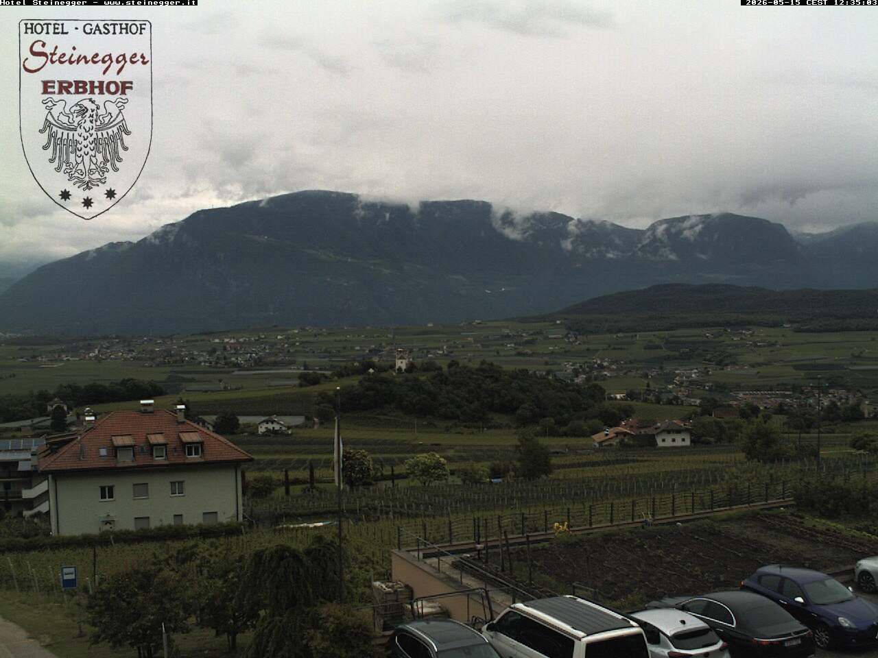 Traffic Cam Eppan an der Weinstrasse - Appiano sulla Strada del Vino: Gasthof Steinegger - Appiano - Eppan