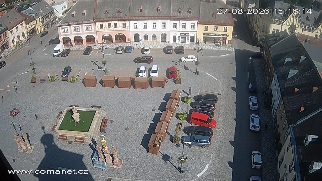 Traffic Cam Jilemnice: Masarykovo náměstí - the Masaryk square