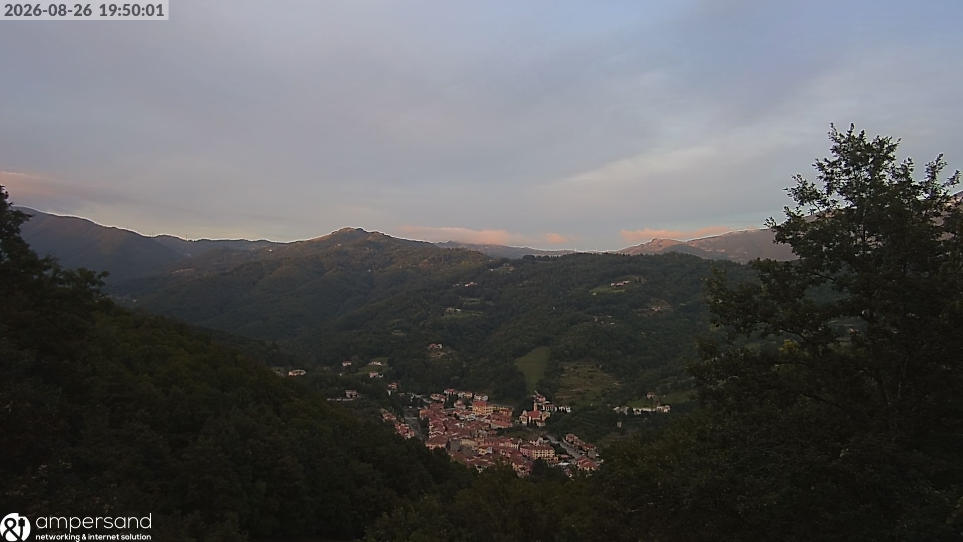 Traffic Cam Varese Ligure: Vista Verso - Sud