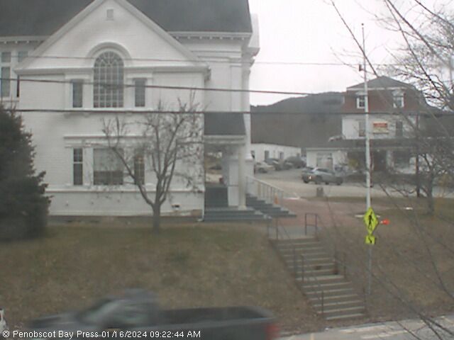 Traffic Cam Blue Hill › North