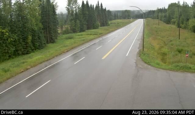 Traffic Cam Regional District of Fraser-Fort George › West: Hwy 16, about 50 km west of McBride at Loos Rd, looking west