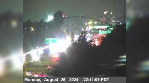 Traffic Cam Berkeley › East: TVH04 -- I-80 : Ashby Avenue Onramp