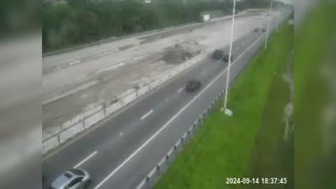 Traffic Cam Aberdeen: Tpke MM 89.6 at Lantana Toll Plaza