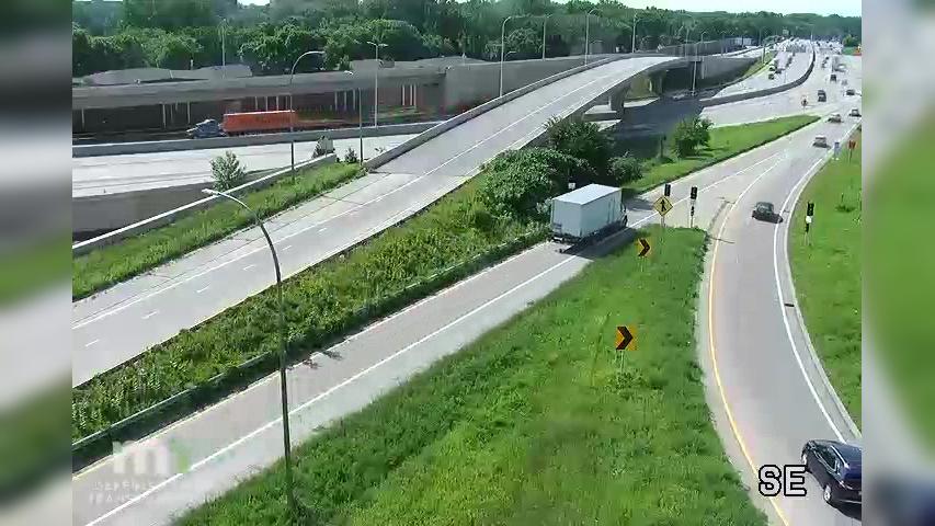 Traffic Cam Richfield: T.H.62 EB E of Penn Ave