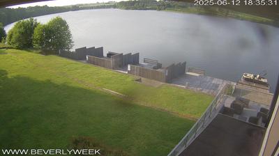 Butgenbach Lake: Serene North View