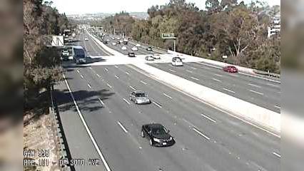 Traffic Cam Warner Center: Camera 636 :: S101 - DE SOTO AVE: PM 24.3